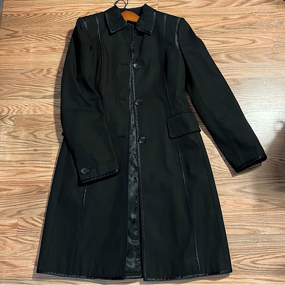 Beautiful Banana Republic Black Dress/Trench Coat. Rarely Worn. Size M.